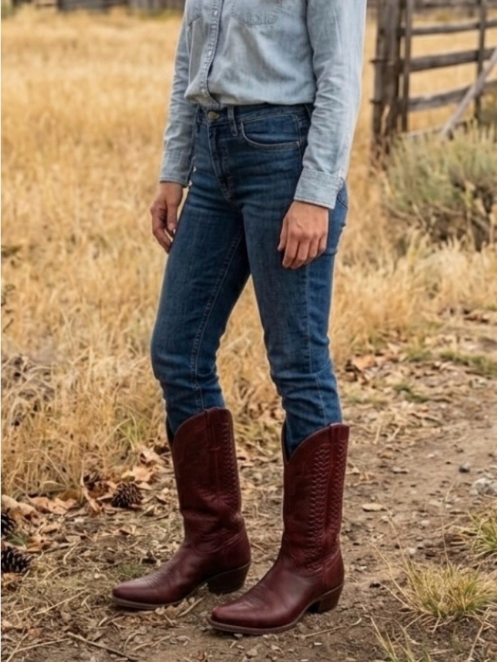👠Shyanne Woman’s Deep Red Cowboy Boots Made Well. Size 8